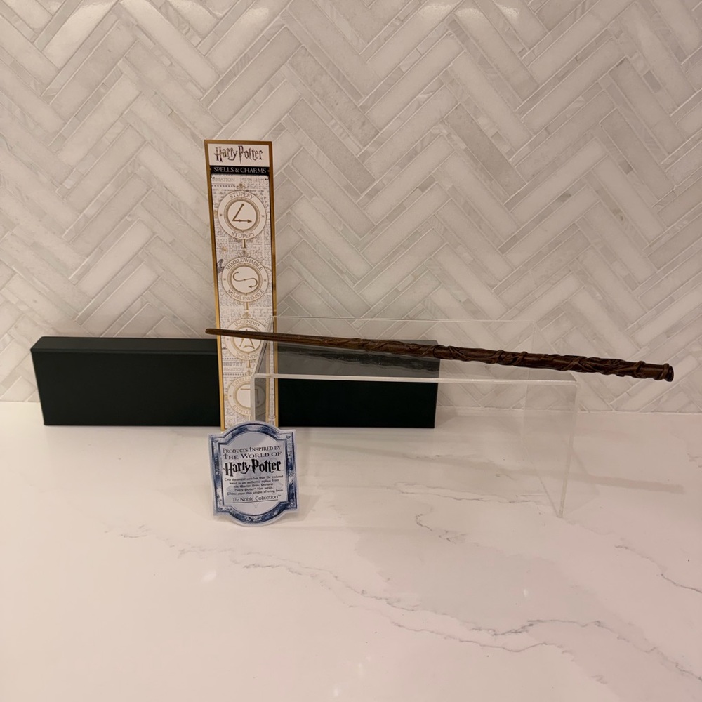 Harry Potter Wand with Box and paperwork